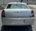 2005 Chrysler 300 Pic 2686_V202505031218556