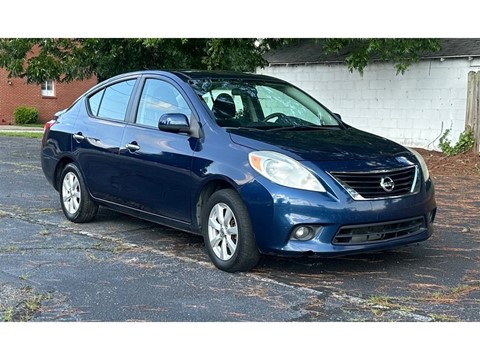 2012 Nissan Versa 1.6 SL Sedan
