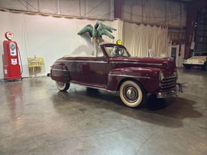 Picture of a 1948 Ford Super Deluxe Custom Convertible