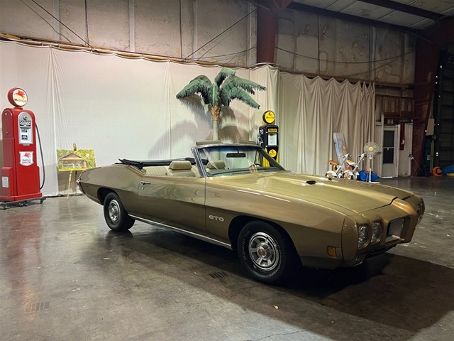 Picture of a 1970 Pontiac GTO Convertible