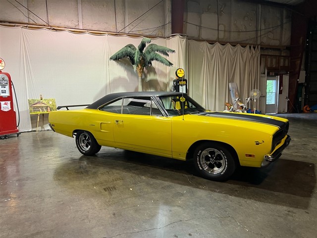 Picture of a 1970 Plymouth Road Runner