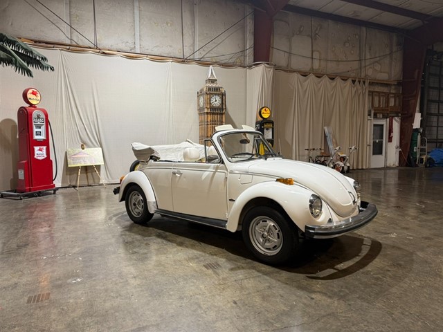 Picture of a 1979 Volkswagen Super Beetle Convertible