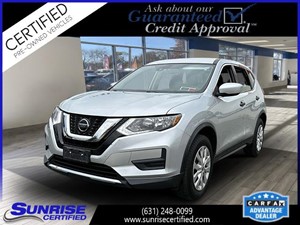 Picture of a 2019 Nissan Rogue AWD S