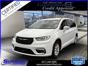 2022 Chrysler Pacifica Touring L FWD for sale by dealer