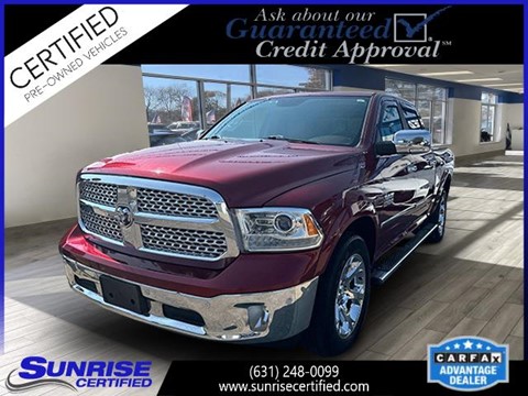 2014 Ram 1500 4WD Crew Cab 140.5 Laramie