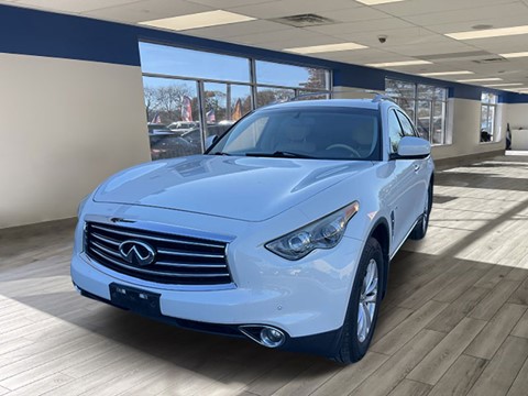 2015 INFINITI QX70 AWD 4dr