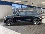 2022 Porsche Macan Pic 2695_V2025010403150200002