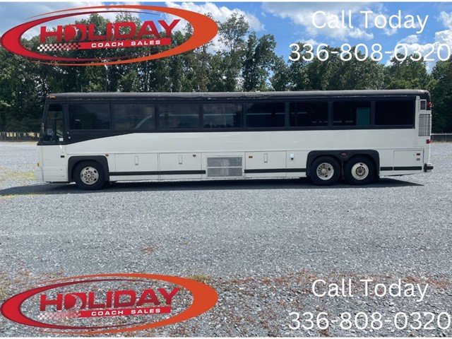 Picture of a used 1998 MCI 102DL3