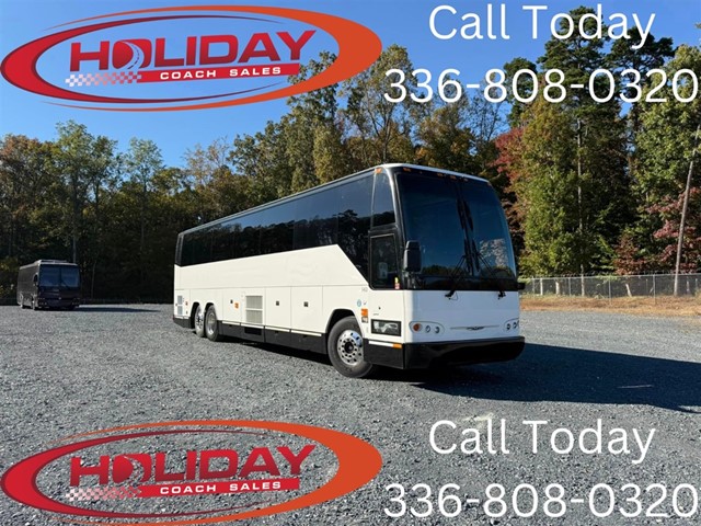 Picture of a used 2007 Prevost H3-41