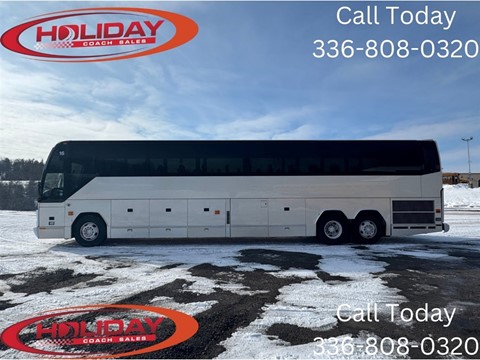 2008 Prevost H3-45