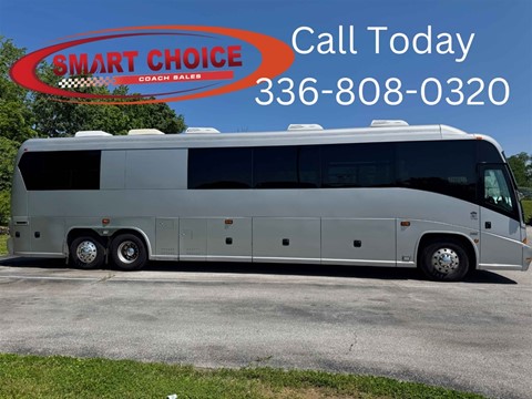 2009 MCI J4500
