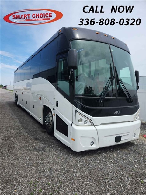 2018 MCI J4500