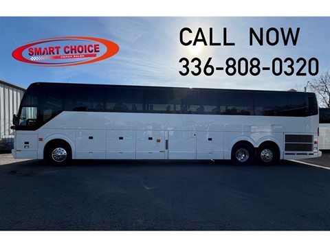 2017 Prevost H3-45