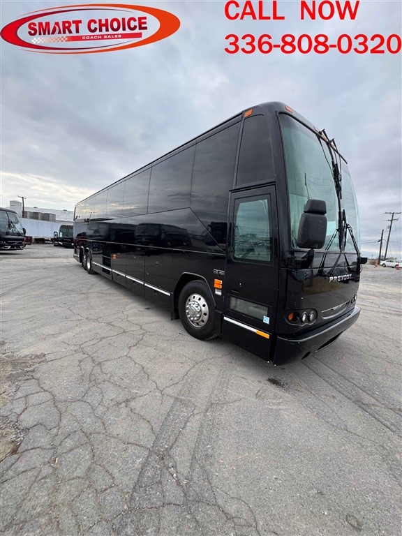 Prevost H3-45 at Smart Choice Coach Sales