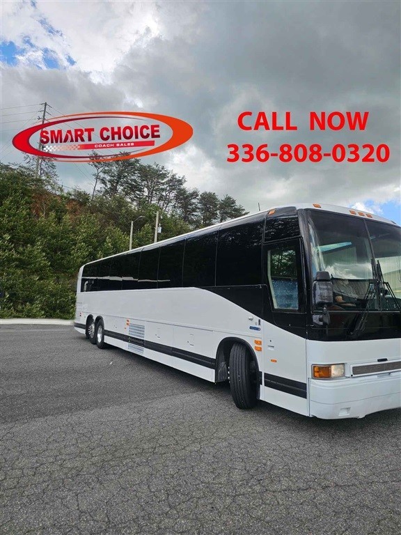Prevost XL II at Smart Choice Coach Sales
