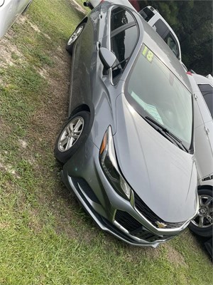 Picture of a 2018 CHEVROLET CRUZE LT