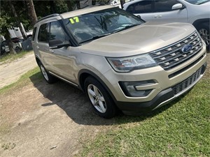 2017 FORD EXPLORER XLT for sale by dealer