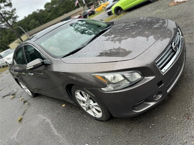 NISSAN MAXIMA S/SV in Snow Hill