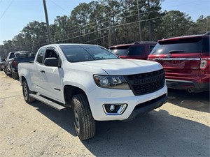 Picture of a 2015 CHEVROLET COLORADO