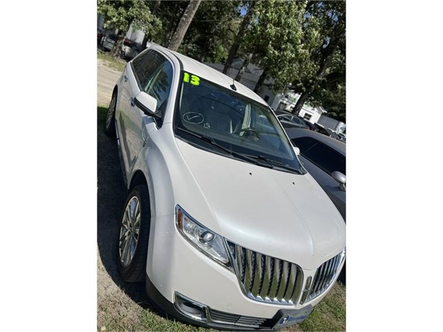 Lincoln MKX FWD in Snow Hill