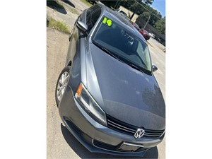 Picture of a 2014 Volkswagen Jetta SE