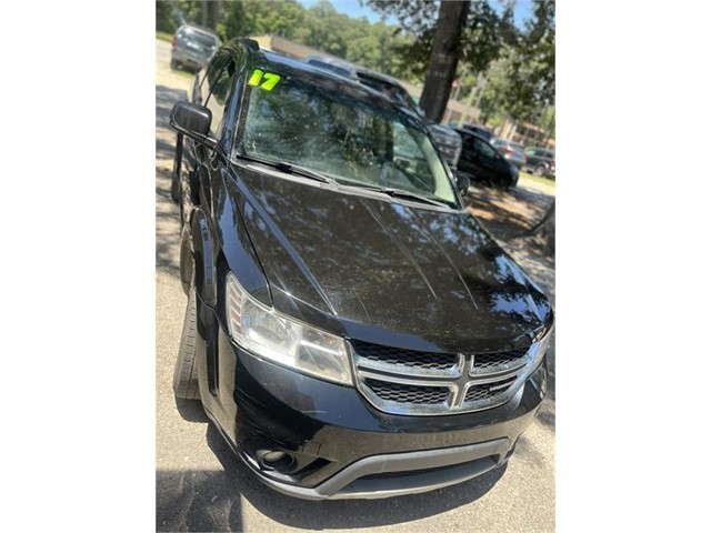 Dodge Journey SXT in Snow Hill