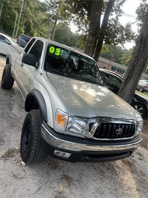 Picture of a 2003 Toyota Tacoma Prerunner Xtracab 2WD