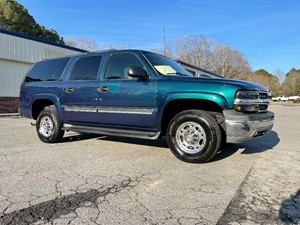 Picture of a 2005 Chevrolet Suburban 2500 4WD