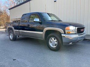 Picture of a 2002 GMC Sierra 1500 SLE Ext. Cab Short Bed 4WD