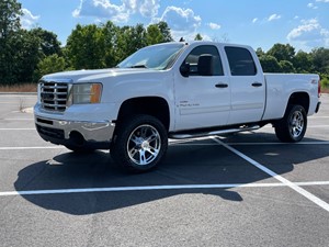 Picture of a 2007 GMC Sierra 2500HD SLT Crew Cab 4WD