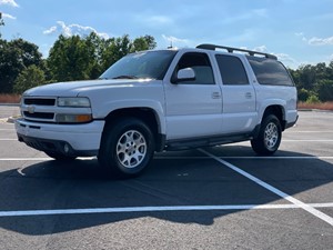 Picture of a 2003 Chevrolet Suburban 1500 4WD