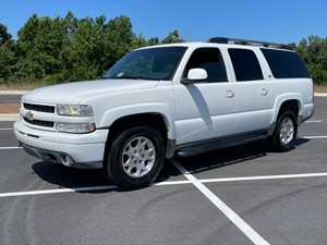 Picture of a 2002 Chevrolet Suburban 1500 4WD