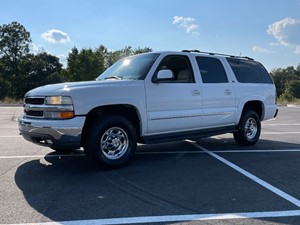 Picture of a 2001 Chevrolet Suburban K2500 4WD