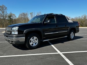 Picture of a 2005 Chevrolet Avalanche 1500 4WD