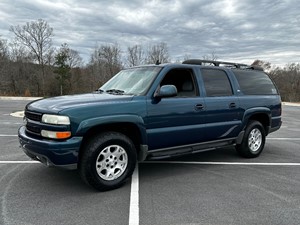 Picture of a 2006 Chevrolet Suburban z71