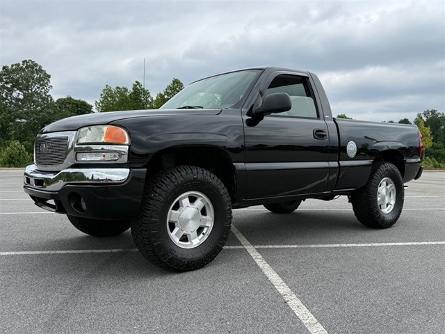 GMC Sierra 1500 SLE Short Bed 4WD in Garner