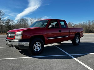 Picture of a 2004 Chevrolet Silverado 1500 Z71 Ext. Cab Short Bed 4WD