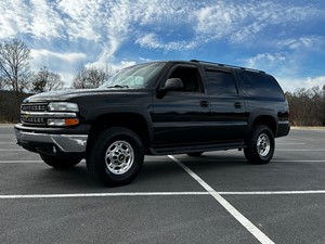 Picture of a 2003 Chevrolet Suburban 2500 4WD