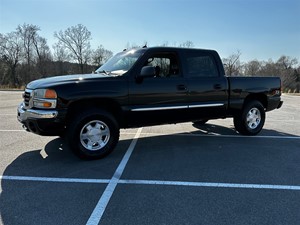 Picture of a 2004 GMC Sierra 1500 SLT Crew Cab Short Bed 4WD