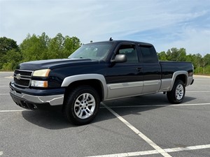Picture of a 2006 Chevrolet Silverado 1500 LT1 Ext. Cab 4WD