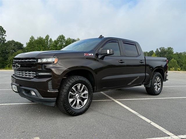 Chevrolet Silverado 1500 RST Crew Cab 4WD in Garner