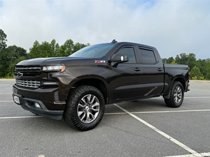 Picture of a 2019 Chevrolet Silverado 1500 RST Crew Cab 4WD