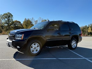 Picture of a 2013 Chevrolet Tahoe LT 4WD