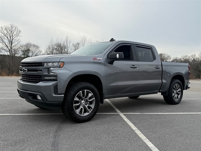 Chevrolet Silverado 1500 RST Crew Cab 4WD in Garner