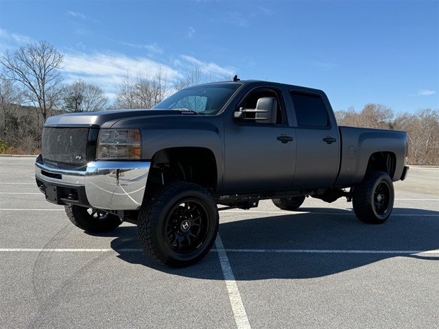 Chevrolet Silverado 2500HD LT1 Crew Cab Std. Box 4WD in Garner