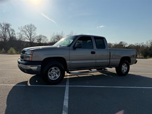 Picture of a 2003 Chevrolet Silverado 1500 LT Ext. Cab Short Bed 4WD