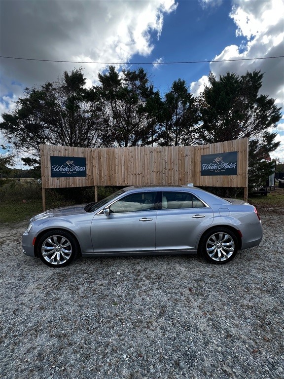 CHRYSLER 300 Limited RWD in Kinston