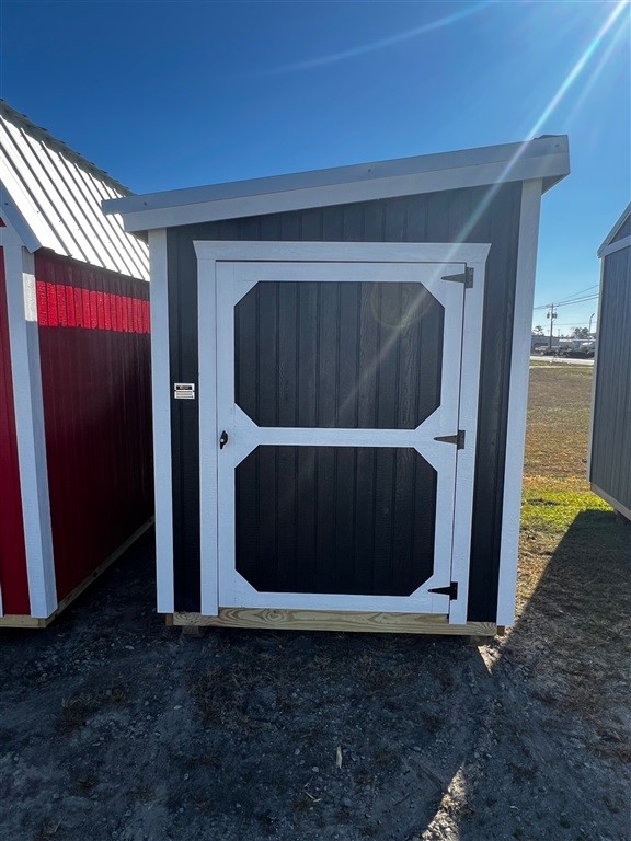 ZGRACELAND MINI SHED in Kinston