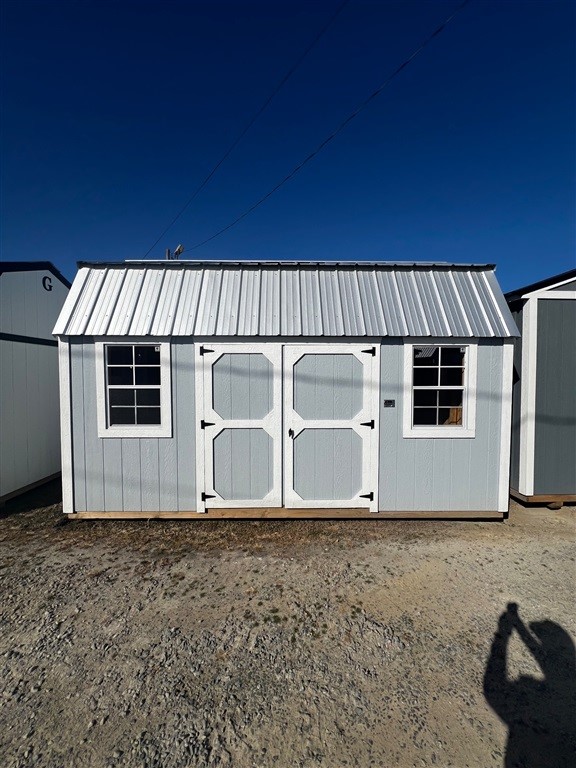 ZGRACELAND SIDE LOFTED BARN in Kinston