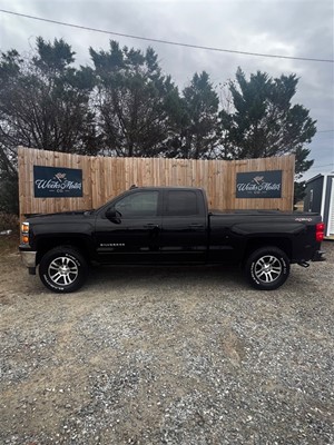 Picture of a 2015 Chevrolet Silverado 1500 LT Double Cab 4WD